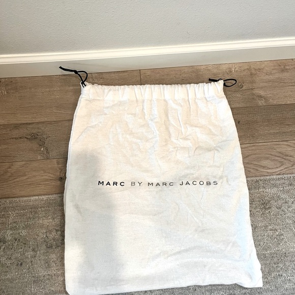 Marc By Marc Jacobs Black Leather Crossbody Purse - Picture 10 of 10